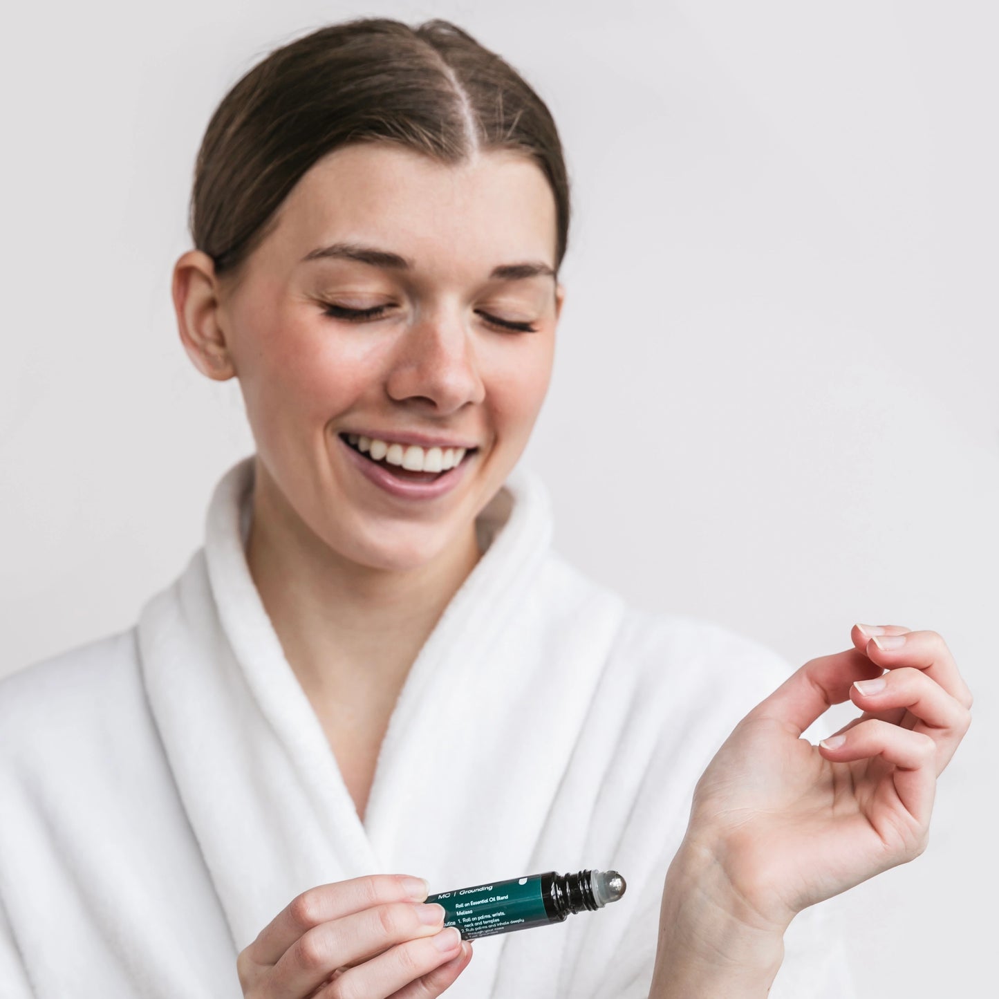 Natural essential oil blend for inner balance